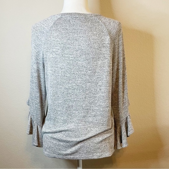 Banana Republic Light Gray 3/4 Sleeves Ruffle Open Sleeve Stretch Crew Sz Small - Picture 2 of 8